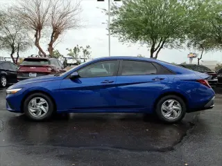 Hyundai ELANTRA 2025 SE 4dr Sedán