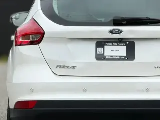 Ford Focus 2017 Titanium 4dr Hatchback