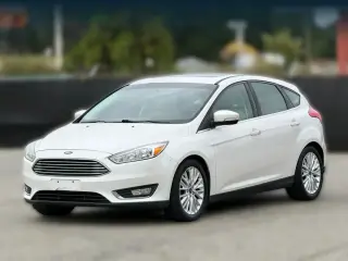 Ford Focus 2017 Titanium 4dr Hatchback