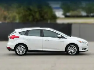 Ford Focus 2017 Titanium 4dr Hatchback