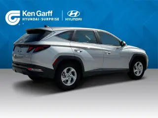 Hyundai TUCSON 2024 SE SUV 4 puertas