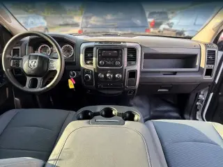Ram 1500 2018 4x2 Express 4dr Quad Cab 6.3 ft. SB Pickup