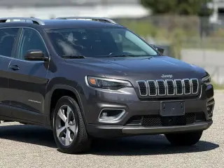 Jeep Cherokee 2019 4x4 High Altitude 4dr SUV