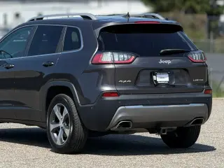Jeep Cherokee 2019 4x4 High Altitude 4dr SUV