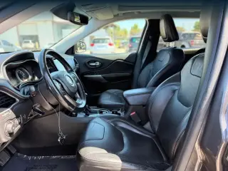Jeep Cherokee 2019 4x4 High Altitude 4dr SUV