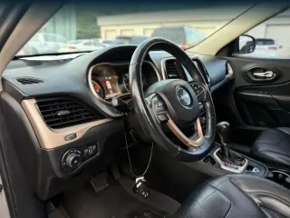 Jeep Cherokee 2017 Limited 4dr SUV