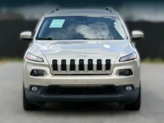 Jeep Cherokee 2015 Latitude 4dr SUV