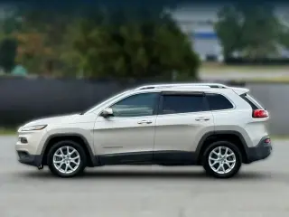 Jeep Cherokee 2015 Latitude 4dr SUV