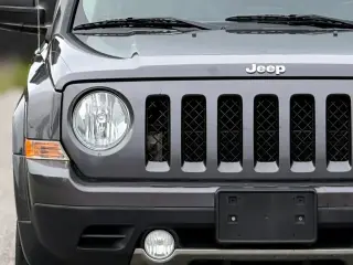 Jeep Patriot 2017 4x4 Latitude 4dr SUV