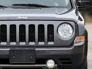 Jeep Patriot 2017 4x4 Latitude 4dr SUV
