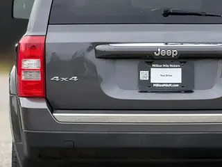 Jeep Patriot 2017 4x4 Latitude 4dr SUV