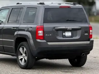 Jeep Patriot 2017 4x4 Latitude 4dr SUV