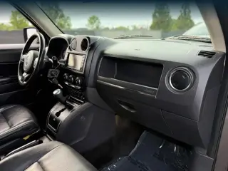 Jeep Patriot 2017 4x4 Latitude 4dr SUV