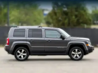 Jeep Patriot 2017 4x4 Latitude 4dr SUV