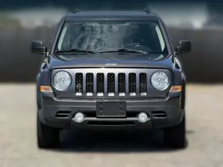 Jeep Patriot 2017 4x4 Latitude 4p SUV
