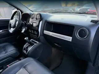 Jeep Compass 2015 4x4 Latitude SUV 4p