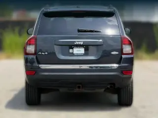 Jeep Compass 2015 4x4 Latitude SUV 4p