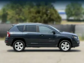 Jeep Compass 2015 4x4 Latitude SUV 4p