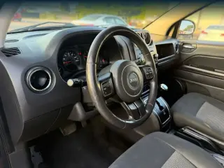Jeep Compass 2013 4x4 Latitude 4dr SUV