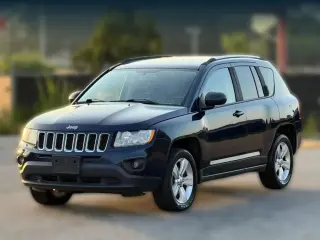 Jeep Compass 2013 4x4 Latitude 4dr SUV
