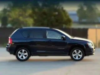 Jeep Compass 2013 4x4 Latitude 4dr SUV