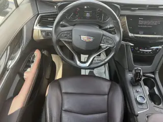 Cadillac XT6 2023 Premium Luxury 4dr SUV