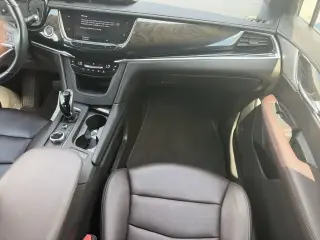 Cadillac XT6 2023 Premium Luxury 4dr SUV