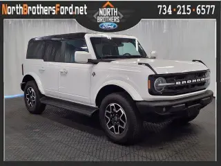 Ford Bronco 2025 4x4 Outer Banks SUV 4 puertas