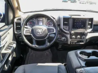 Ram 1500 2019 4x4 Big Horn 4dr Crew Cab 5.6 ft. SB Pickup