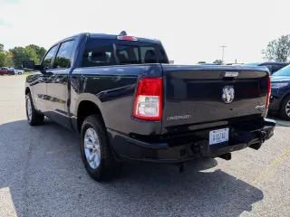Ram 1500 2019 4x4 Big Horn 4dr Crew Cab 5.6 ft. SB Pickup
