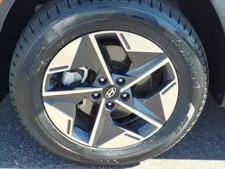 Hyundai TUCSON 2025 AWD SEL 4dr SUV