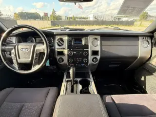 Ford Expedition 2015 4x4 XLT 4dr SUV