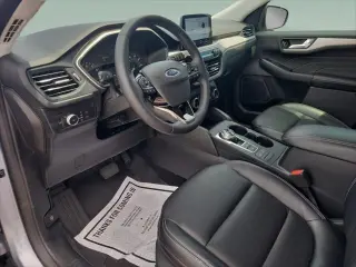 Ford Escape 2022 SEL 4dr SUV