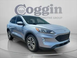 Ford Escape 2022 SEL 4dr SUV