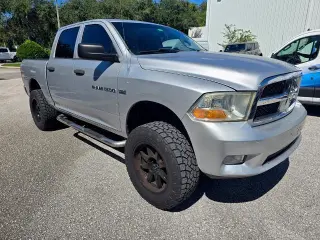 Ram 1500 2012 4x4 ST 4dr Crew Cab 5.5 ft. SB Pickup