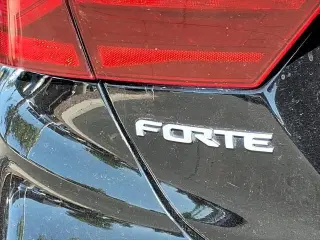 Kia Forte 2023 LXS 4dr Sedán