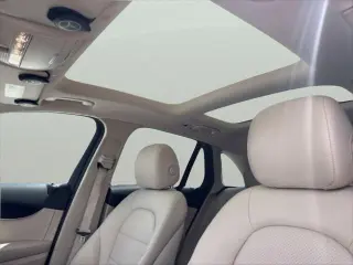 Mercedes-Benz GLC 2022 GLC 300 SUV de 4 puertas
