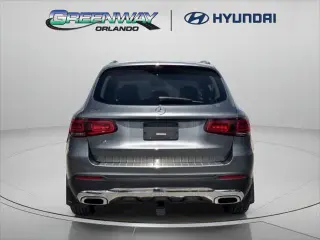 Mercedes-Benz GLC 2022 GLC 300 SUV de 4 puertas