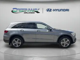 Mercedes-Benz GLC 2022 GLC 300 SUV de 4 puertas