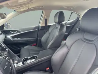 Genesis G70 2026 2.5T Standard 4dr Sedán