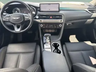 Genesis G70 2026 2.5T Standard 4dr Sedán