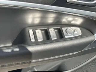 Genesis G70 2026 2.5T Standard 4dr Sedán