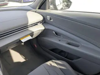 Hyundai ELANTRA 2026 SEL Sport 4dr Sedán