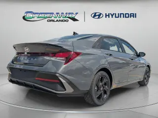 Hyundai ELANTRA 2026 SEL Sport 4dr Sedán