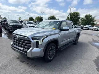 Toyota Tundra 2024 4x4 Limited 4dr CrewMax Cab Pickup SB