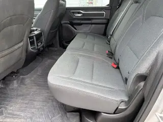 Ram 1500 2019 4x4 Big Horn 4dr Crew Cab 5.6 ft. SB Pickup