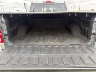 Ram 1500 2019 4x4 Big Horn 4dr Crew Cab 5.6 ft. SB Pickup