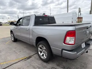 Ram 1500 2019 4x4 Big Horn 4dr Crew Cab 5.6 ft. SB Pickup