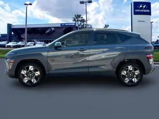 Hyundai KONA 2024 SEL Crossover 4 puertas