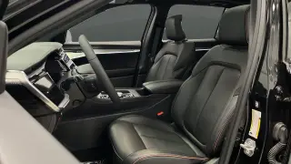 2025 Jeep Wagoneer S